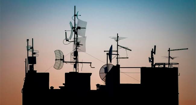 Antena Coletiva todas as tvs do condomínio passam a receber o sinal de canais abertos